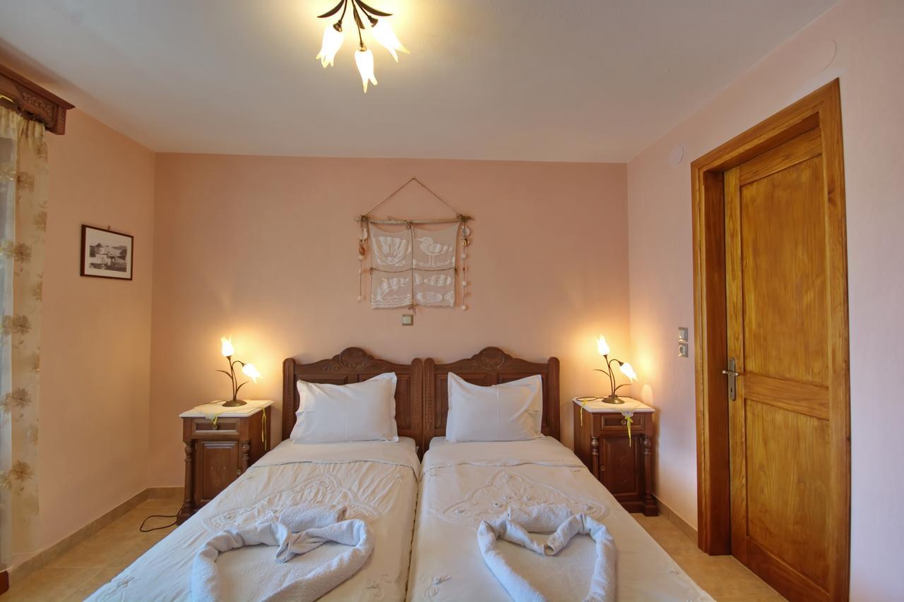 Pelagos Villas Agios Dimitrios  Exterior photo